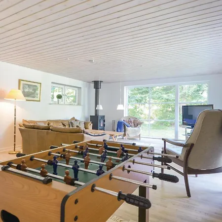 2 Bedroom Cozy In Ebeltoft * Oksenmolle