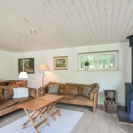 2 Bedroom Cozy In Ebeltoft Сasa de vacaciones *