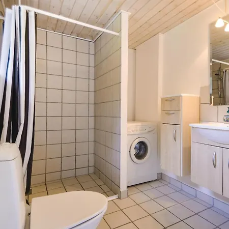 Сasa de vacaciones 2 Bedroom Cozy In Ebeltoft *